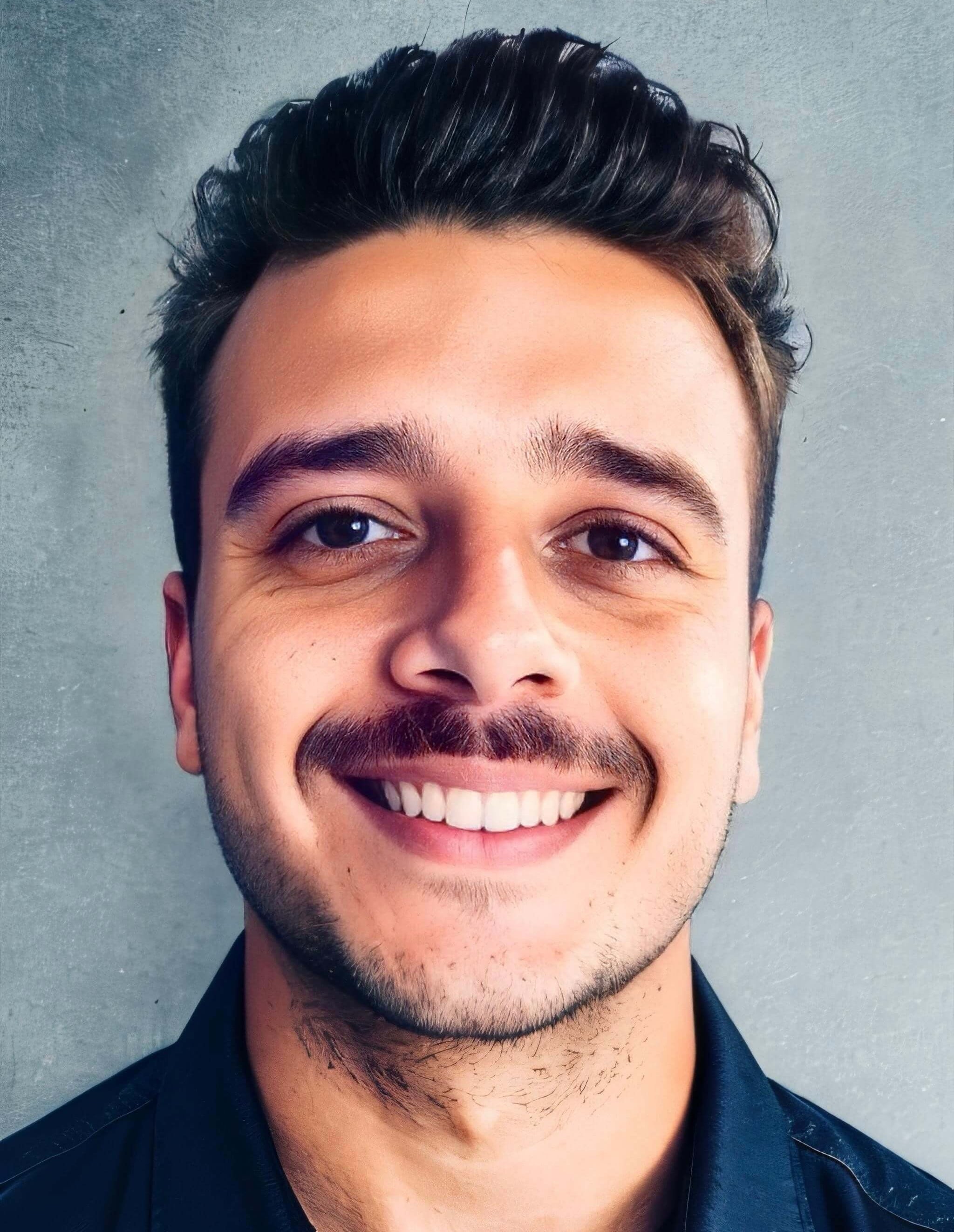 //www.loonawell.com/cdn/shop/files/hugo-photo.jpg?v=1770035571