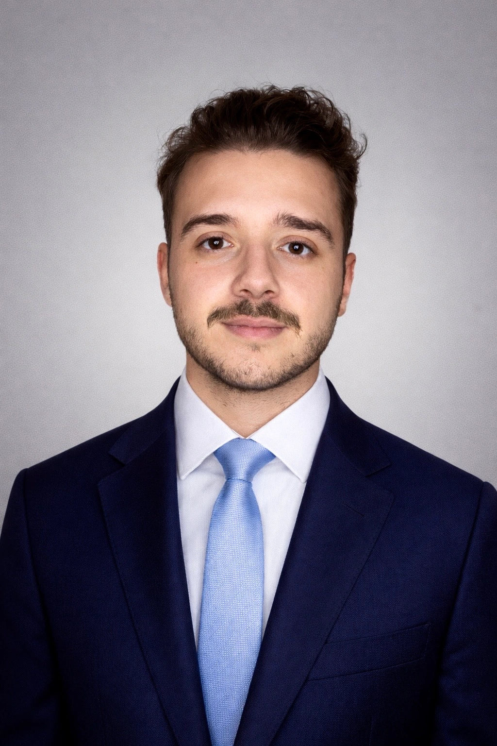 //www.loonawell.com/cdn/shop/files/hugo_photo.webp?v=1771431508